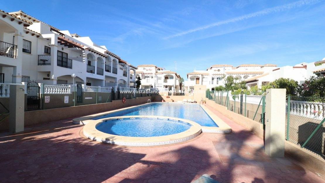 Re-salg - Terraced house - Orihuela Costa - La Ciñuelica