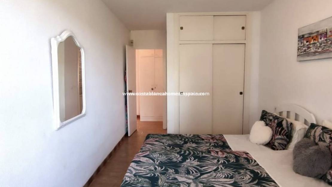 Resale - Apartment - Orihuela - Villamartin