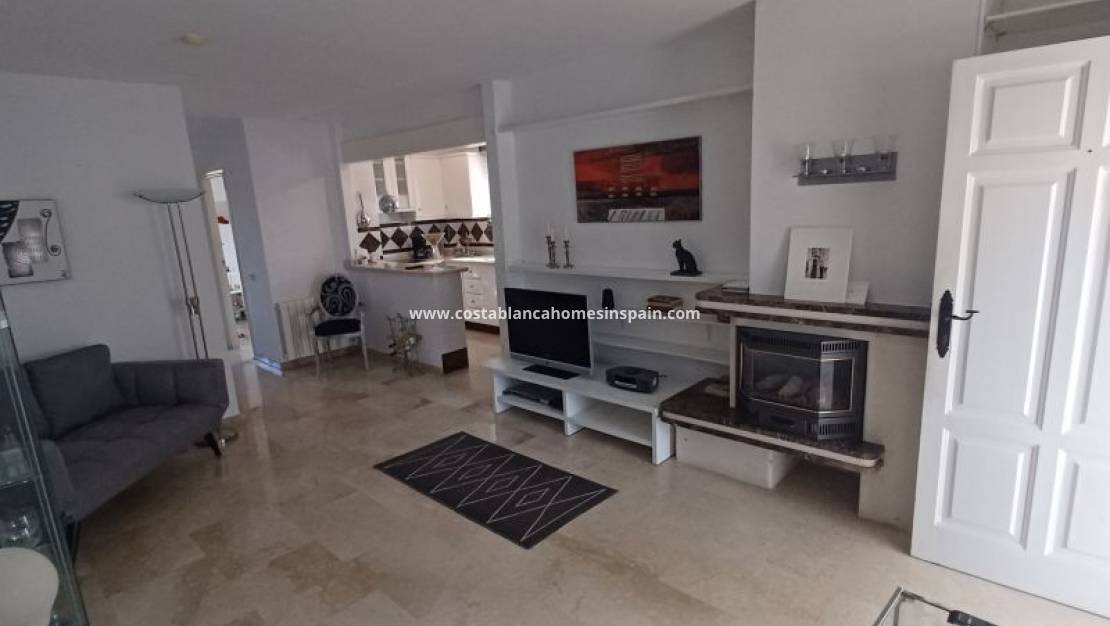 Resale - Bungalow - Orihuela Costa