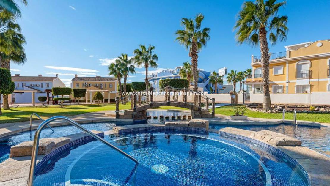 Resale - Town house - Orihuela - Cabo Roig