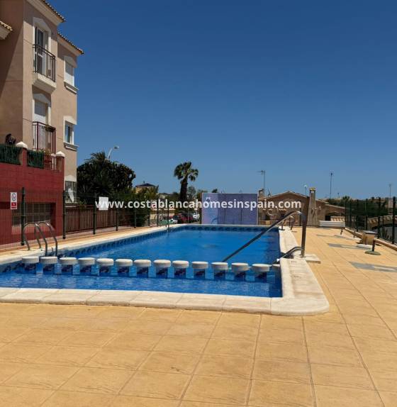 Apartment - Endursölu - La Florida - 1036DJC