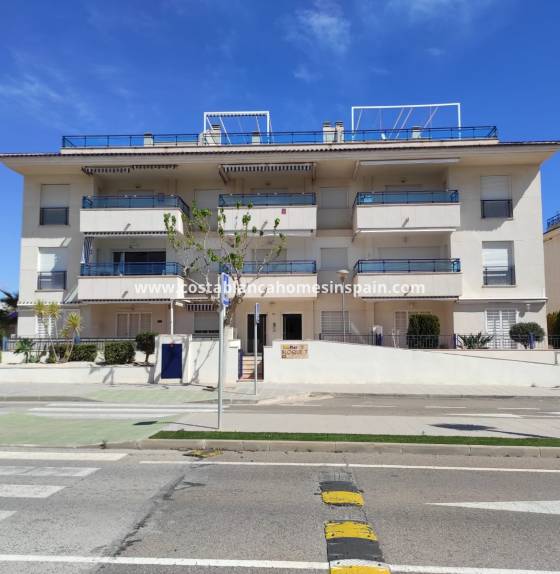 Apartment - Endursölu - Mil Palmeras - CBW-69053