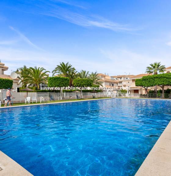 Apartment - Endursölu - Orihuela Costa - 1011DT