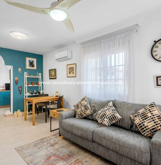 Apartment - Endursölu - Orihuela - Villamartin