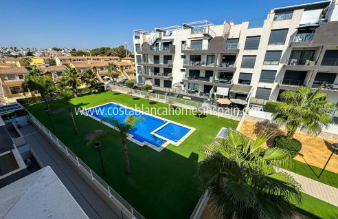 Apartment - Re-salg - Orihuela Costa - Villamartin
