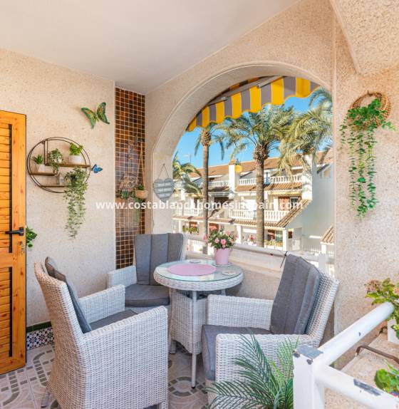 Apartment - Re-salg - Punta Prima - 1150DT