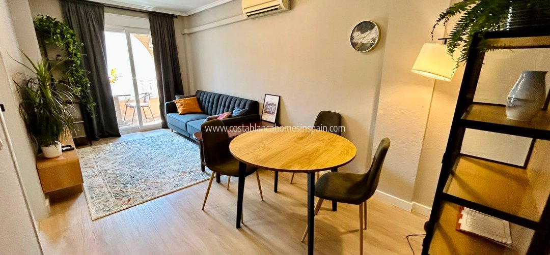 Apartment - Re-salg - Torrevieja - Torrevieja