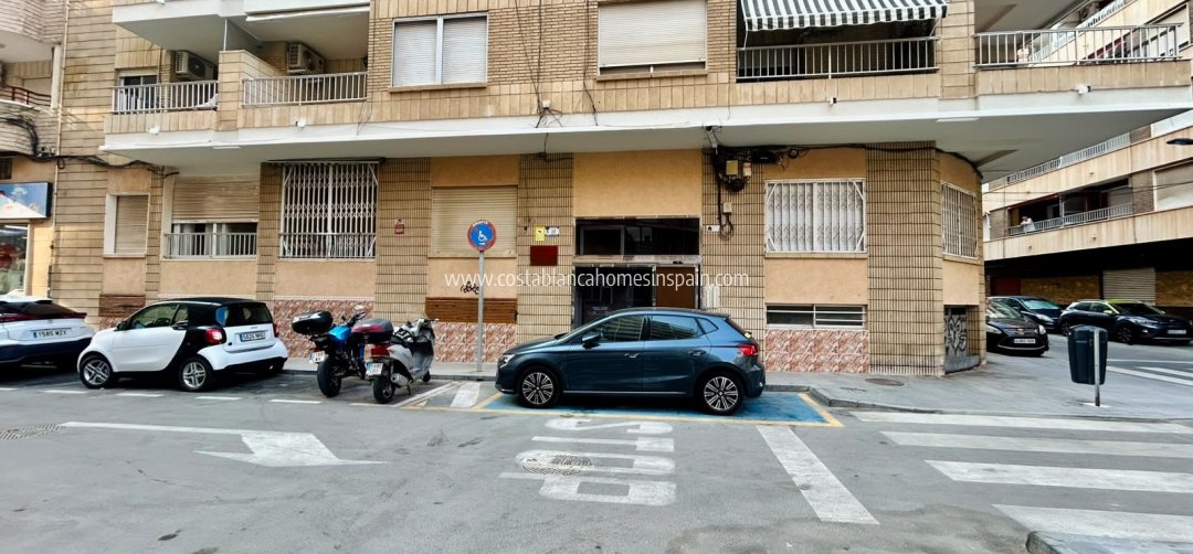 Apartment - Re-salg - Torrevieja - Torrevieja