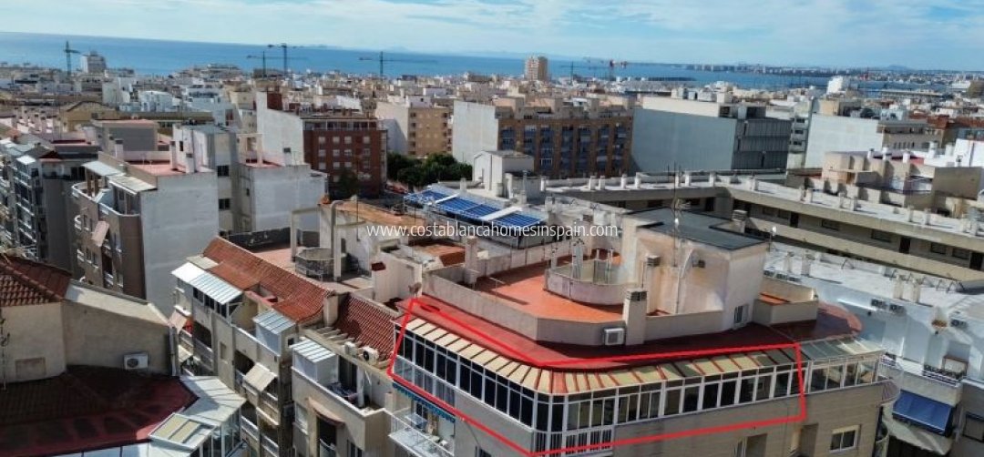Apartment - Re-salg - Torrevieja - Torrevieja