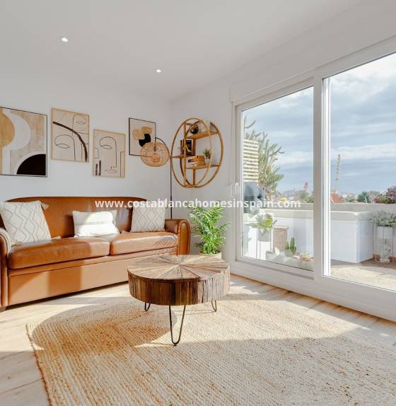 Apartment - Resale - Punta Prima - 1116 WE