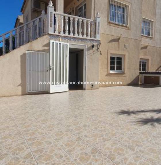 Apartment - Resale - Torrevieja - 1002 DE