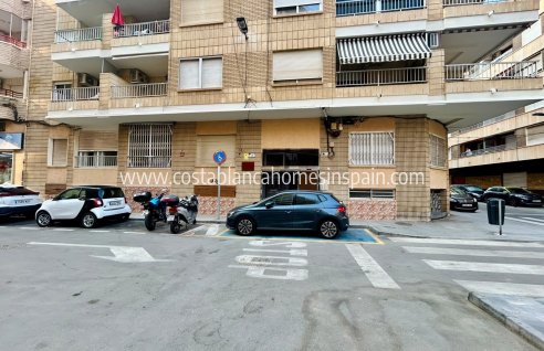 Apartment - Resale - Torrevieja - Torrevieja