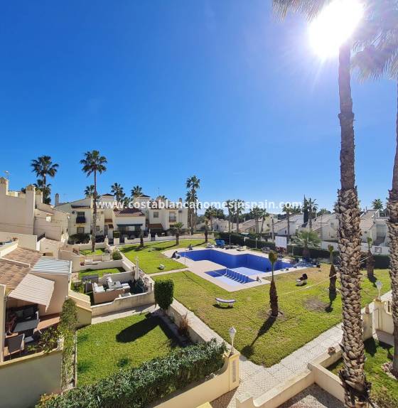 Apartment - Resale - Villamartin - 1009DE