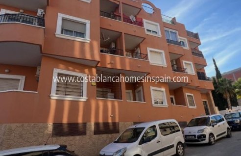 Apartment - Revente - San Miguel de Salinas - CENTRO URBANO