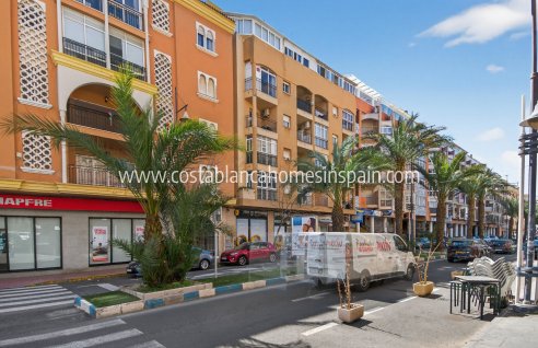 Apartment - Revente - Torrevieja - Playa del Cura
