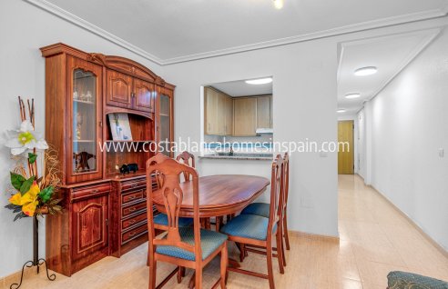 Apartment - Revente - Torrevieja - Torrevieja
