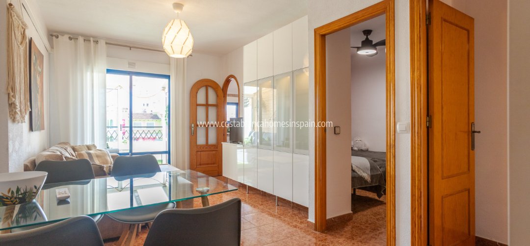Apartment - Sale - Torrevieja - Torrevieja