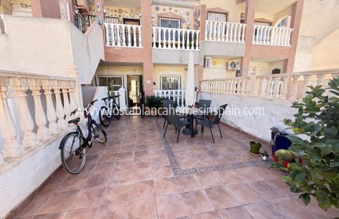 Apartment - Sale - V - V