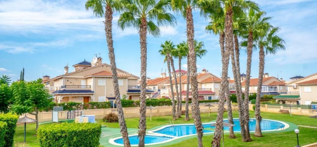 Apartment - Venta - Orihuela - Orihuela Costa