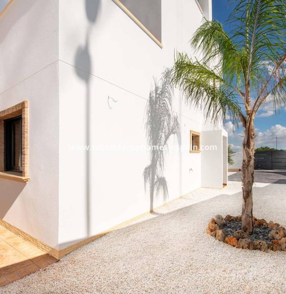 Bungalow - Nouvelle construction - Cox - San Fernando