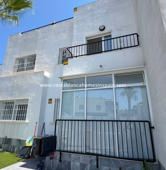 Bungalow - Resale - Torrevieja - Aguas Nuevas