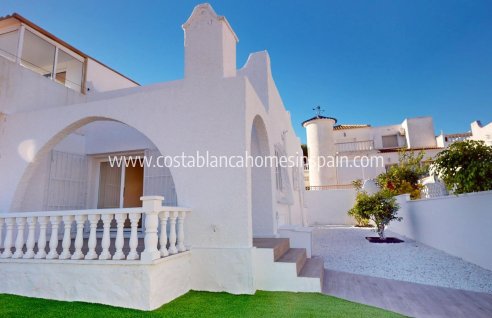 Bungalow - Venta - San Miguel de Salinas - URE-19334