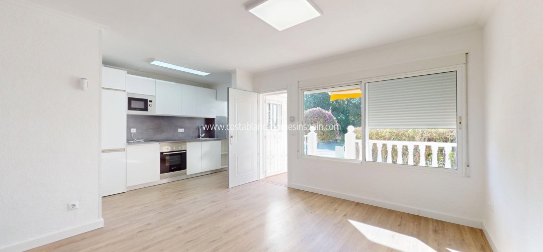 Bungalow - Venta - Villamartin - Villamartin