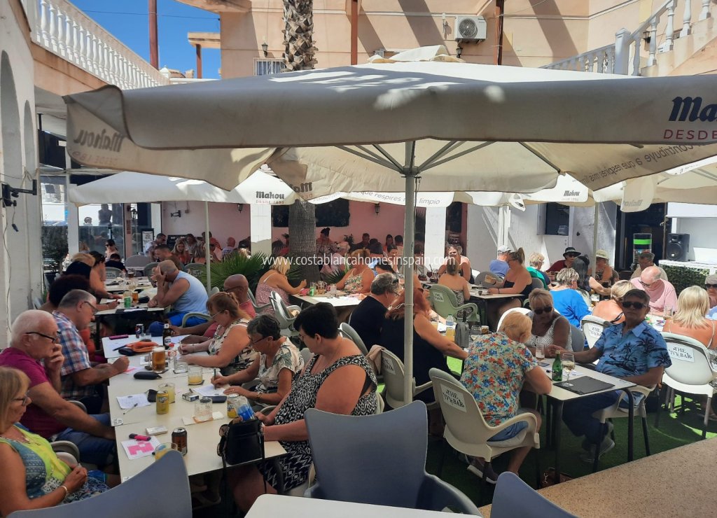 Comercial - Commercial - Playa Flamenca - Costa Blanca South