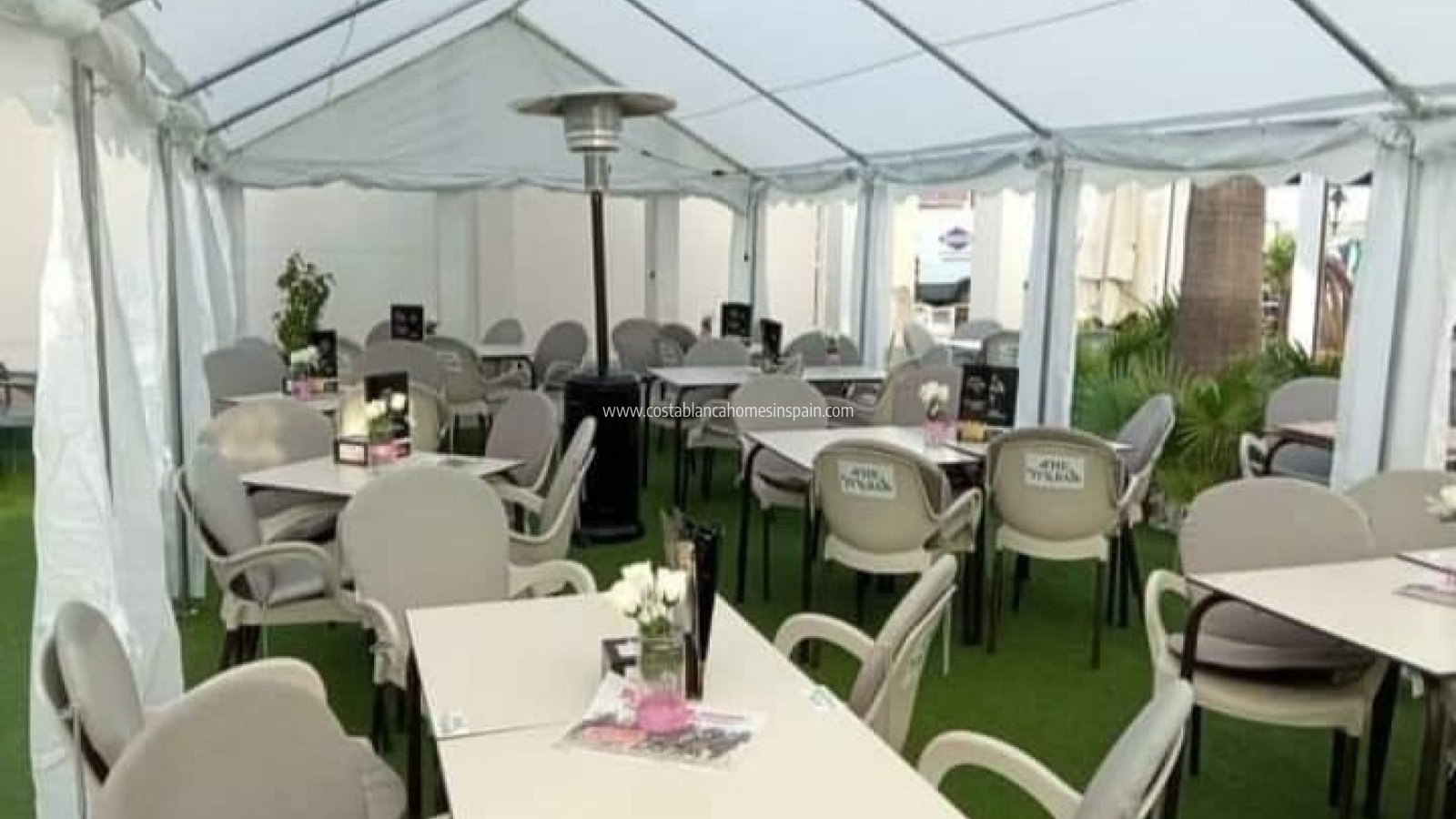 Comercial - Commercial - Playa Flamenca - Costa Blanca South