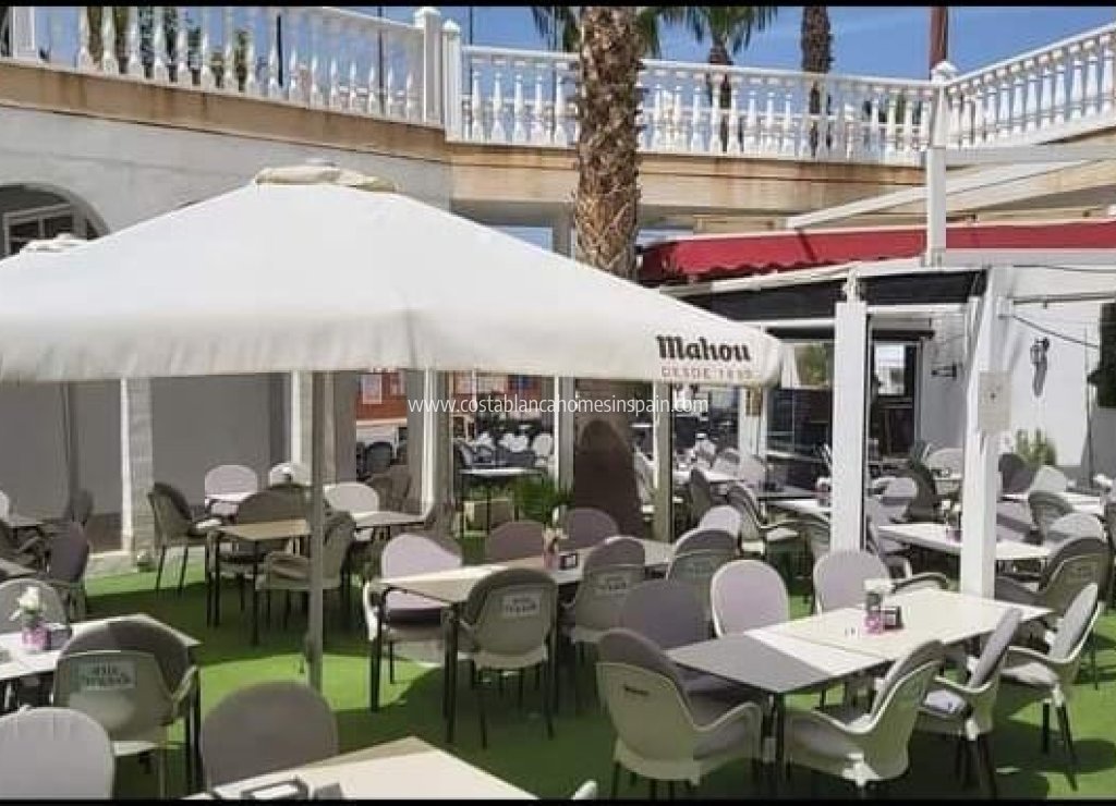 Comercial - Commercial - Playa Flamenca - Costa Blanca South