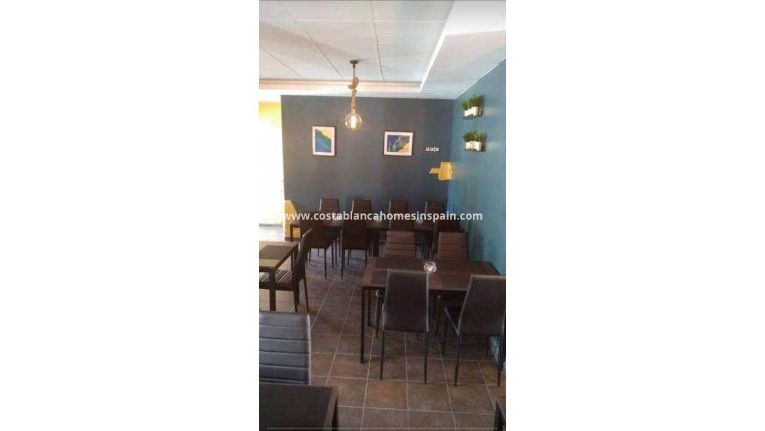 Commercial - Commercial - Playa Flamenca - Costa Blanca South