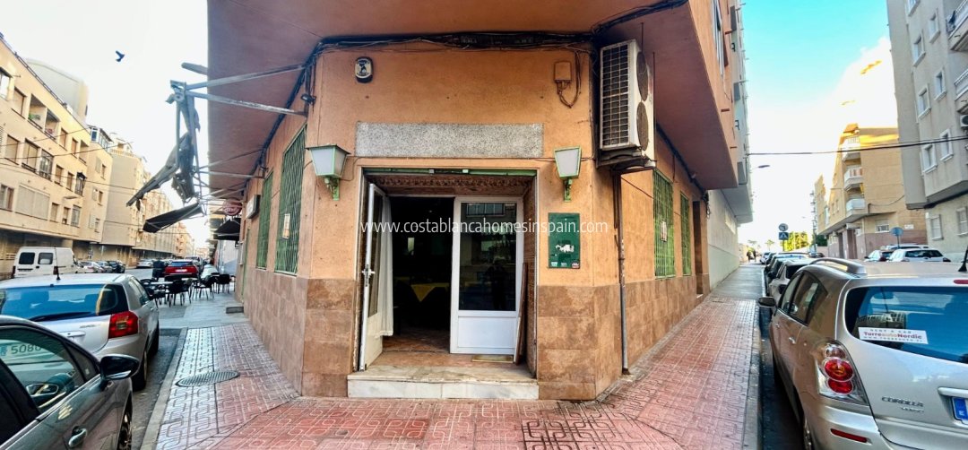 Commercial - Sale - Torrevieja - Center Torrevieja