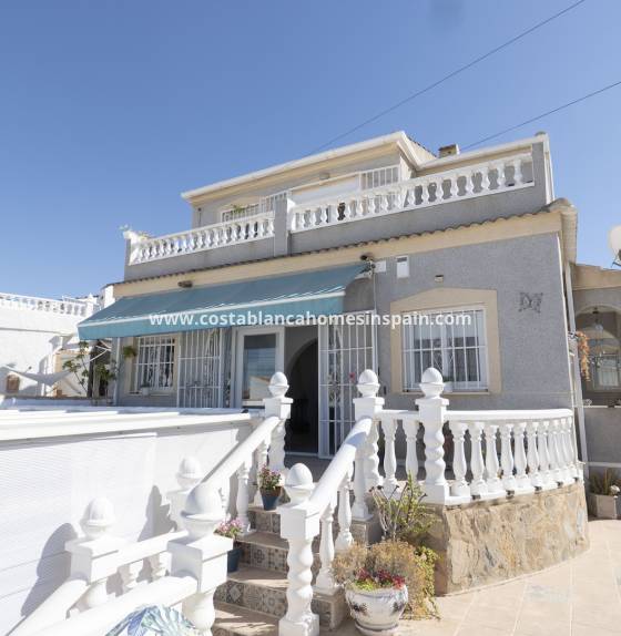 Detached Villa - Endursölu - Torrevieja - San Luis