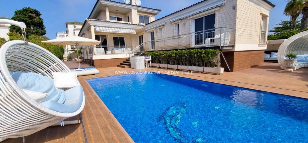 Detached Villa - Használt - Torrevieja - La Mata