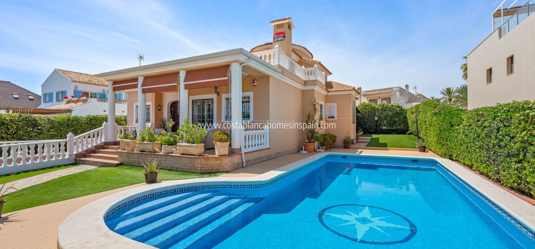 Detached Villa - Használt - Torrevieja - La Mata