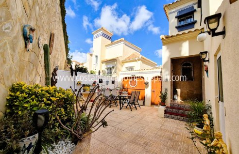 Detached Villa - Használt - Villamartin - Costa Blanca