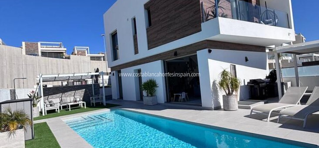 Detached Villa - Használt - Villamartin - Pau 8