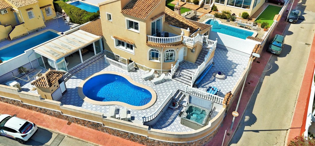 Detached Villa - Használt - Villamartin - Villamartin