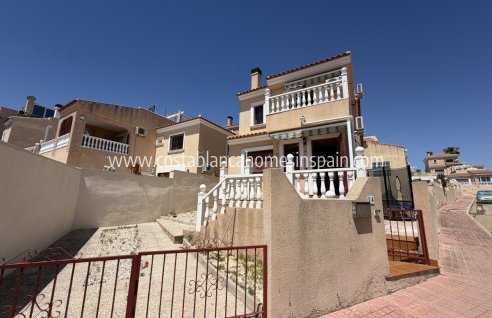 Detached Villa - Használt - Villamartin - Villamartin