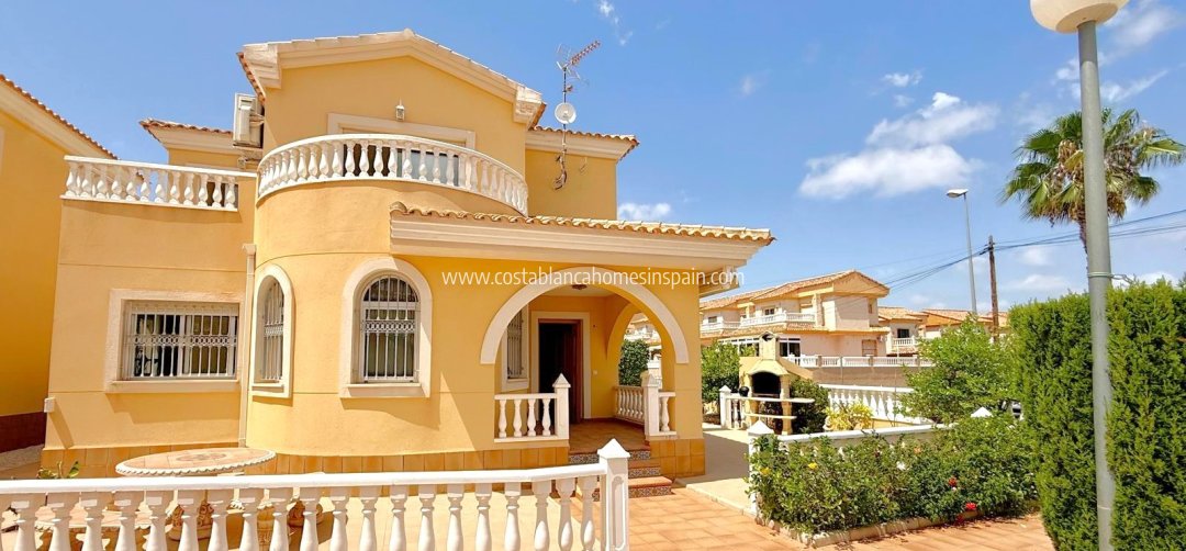 Detached Villa - Használt - Villamartin - Villamartin