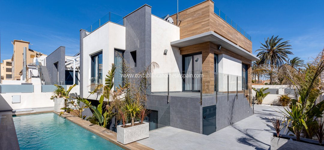 Detached Villa - Nybygg - La Mata - LA MATA