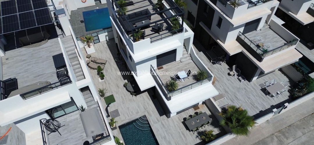 Detached Villa - Resale - Benijófar - Benijófar