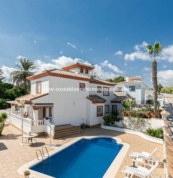 Detached Villa - Resale - Campoamor - INV-64111
