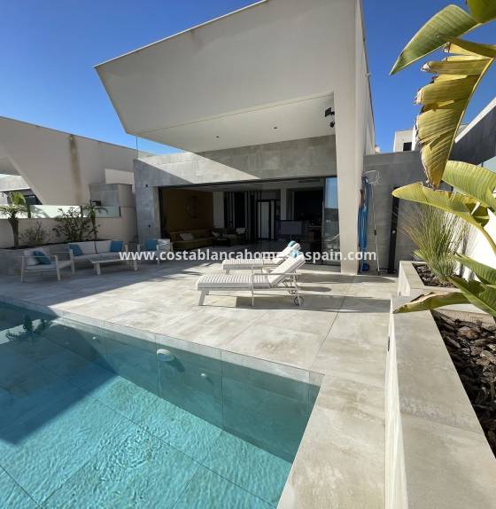 Detached Villa - Resale - Ciudad Quesada - AHR-19613