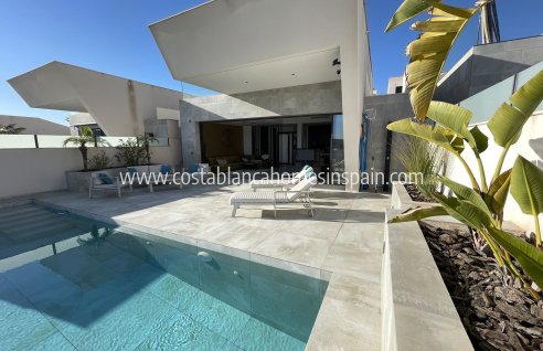 Detached Villa - Resale - Ciudad Quesada - AHR-35343