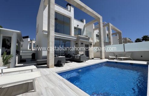 Detached Villa - Resale - Lomas de Caboroig - Lomas de Cabo Roig