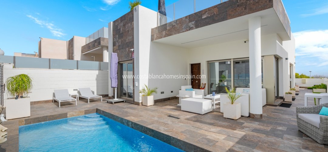 Detached Villa - Resale - Orihuela Costa - Villamartín