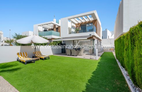 Detached Villa - Resale - Orihuela Costa - Villamartin