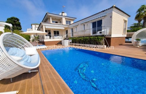 Detached Villa - Resale - Torrevieja - CV-86016