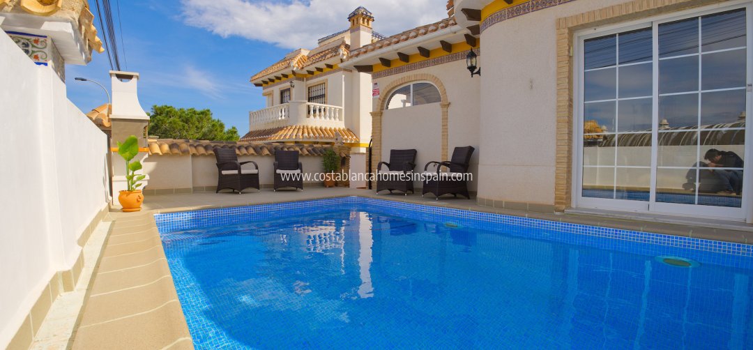 Detached Villa - Resale - Torrevieja - Torrevieja